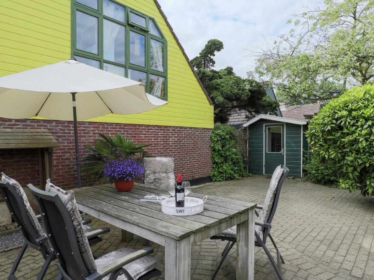 Cosy Holiday Home In Noordwijkerhout Near Lake Exterior photo